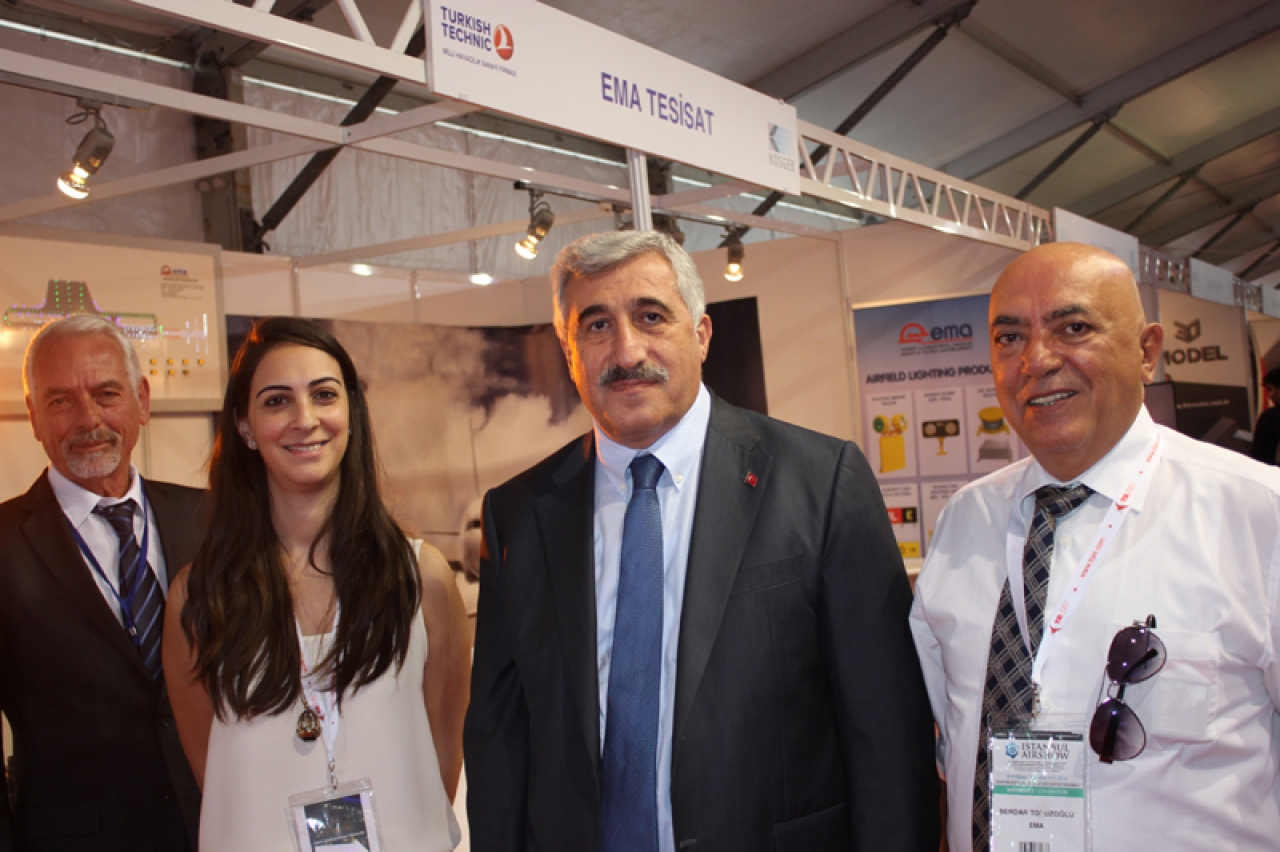 İSTANBUL AIRSHOW 2016 FUARINDAYDIK
